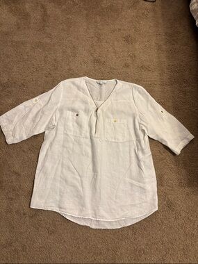 Ellen Tracy White Linen V-Neck Button-Pocket Tunic